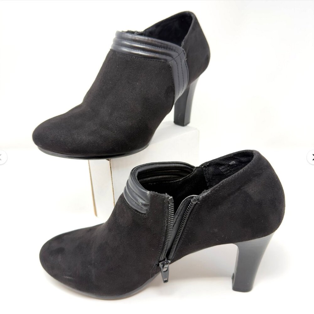 Solesenseability Ankle Booties Memory Foam Heel Zip Black Suede 8.5